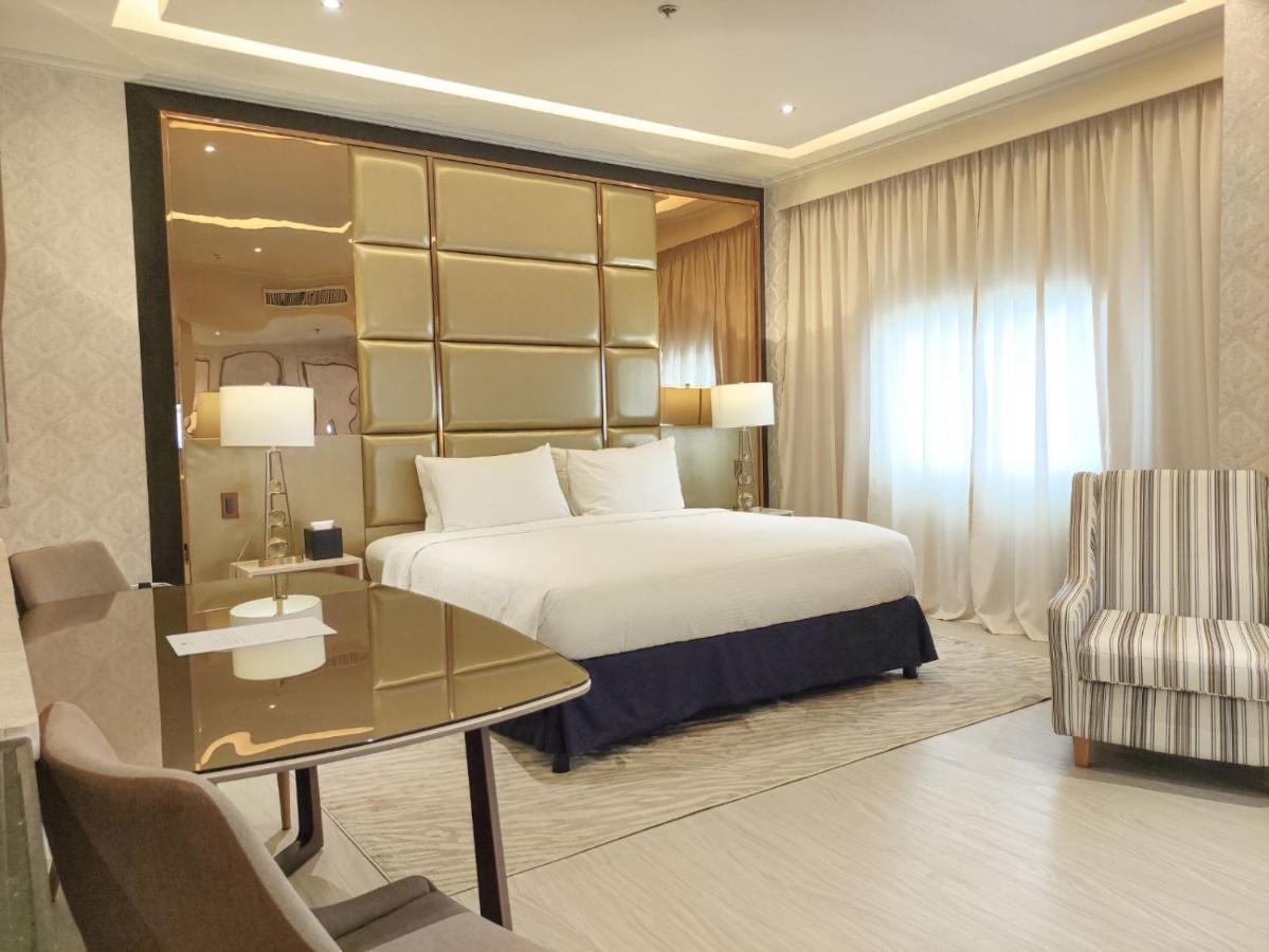 The Monarch Hotel Calasiao Dış mekan fotoğraf